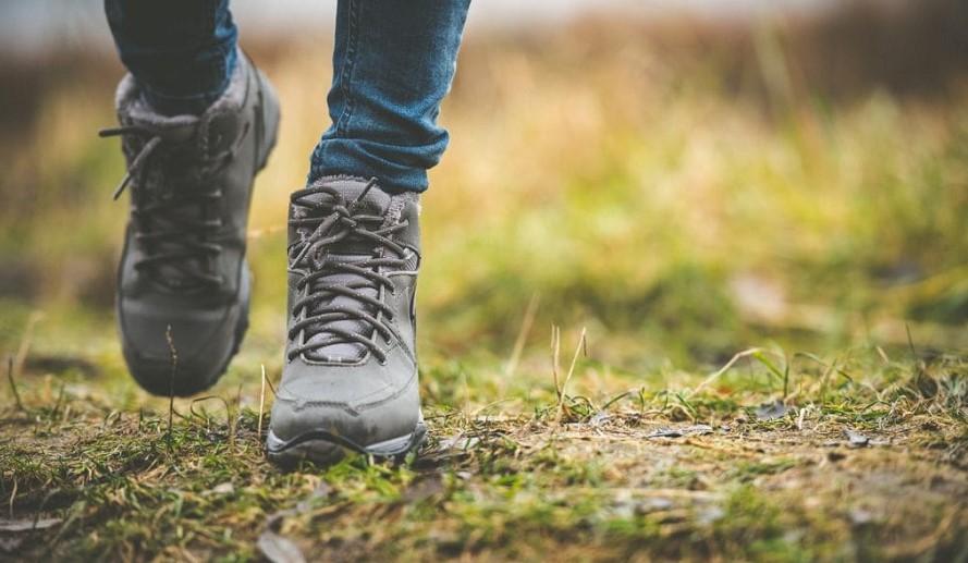 Should you buy hiking boots a size bigger? All about size, fit, and style Screenshot 11