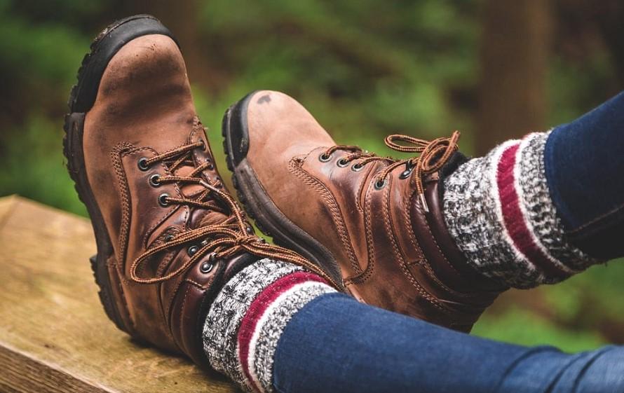 Should you buy hiking boots a size bigger? All about size, fit, and style Screenshot 13