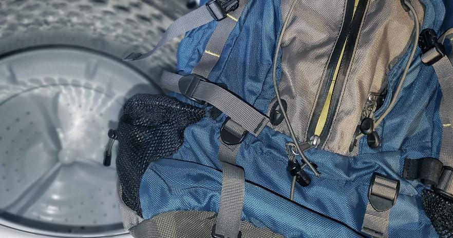 Can you wash North Face backpack and how to do that? Screenshot 4 4