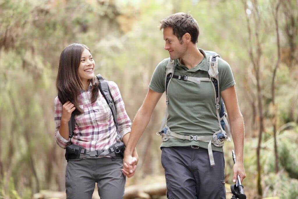 Discover 10+ comfortable ideas what to wear on a hiking date Why HIkes Make for a Killer First Date 1024x682 1