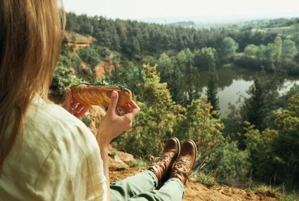 Delicious and nutritious: the best day hiking lunch ideas Screenshot 20 3