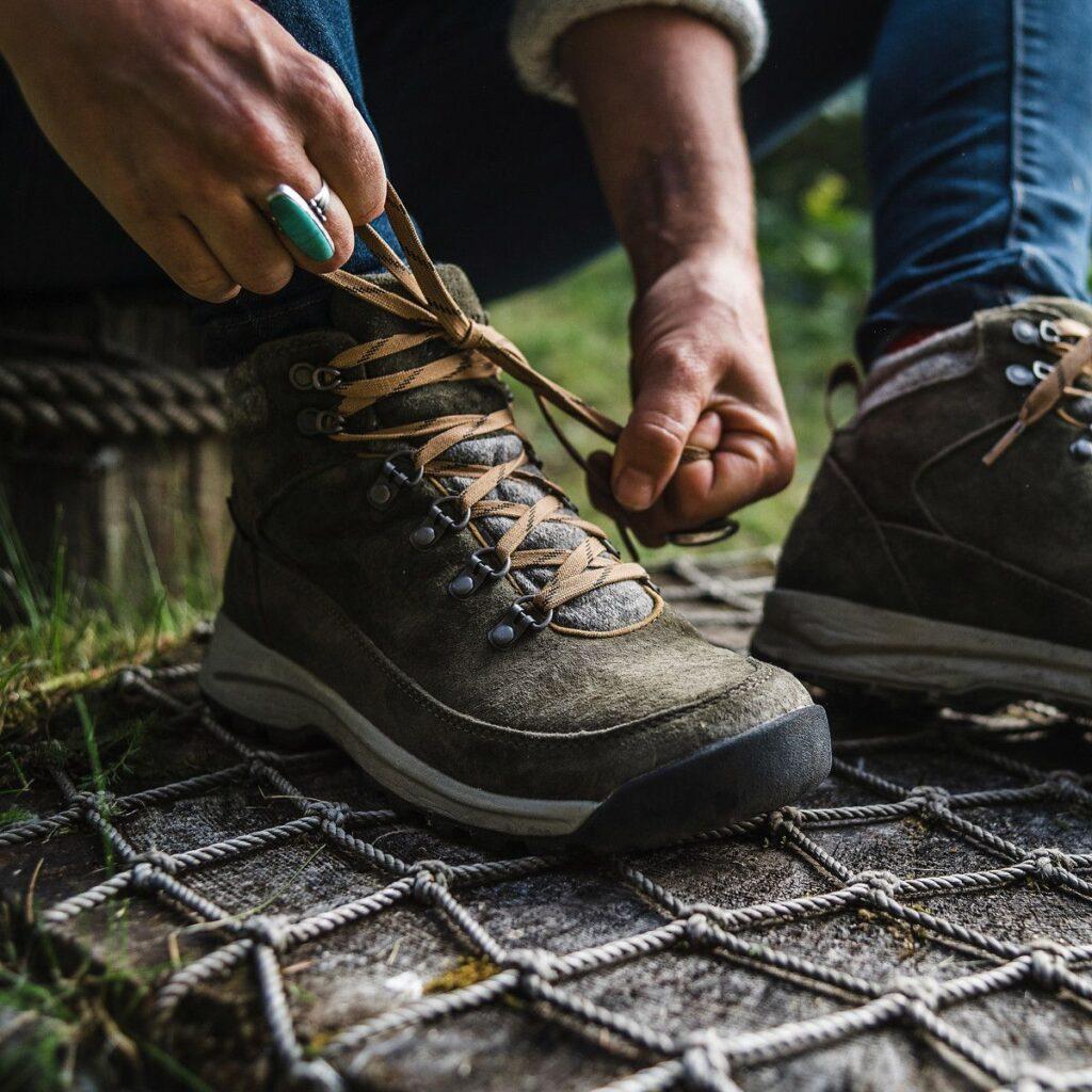 How long do hiking boots last: everything you need to know б4