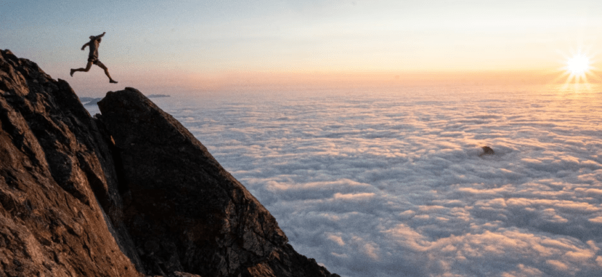 Cool hiking gadgets: Best Popular Hiking Gadgets 2023