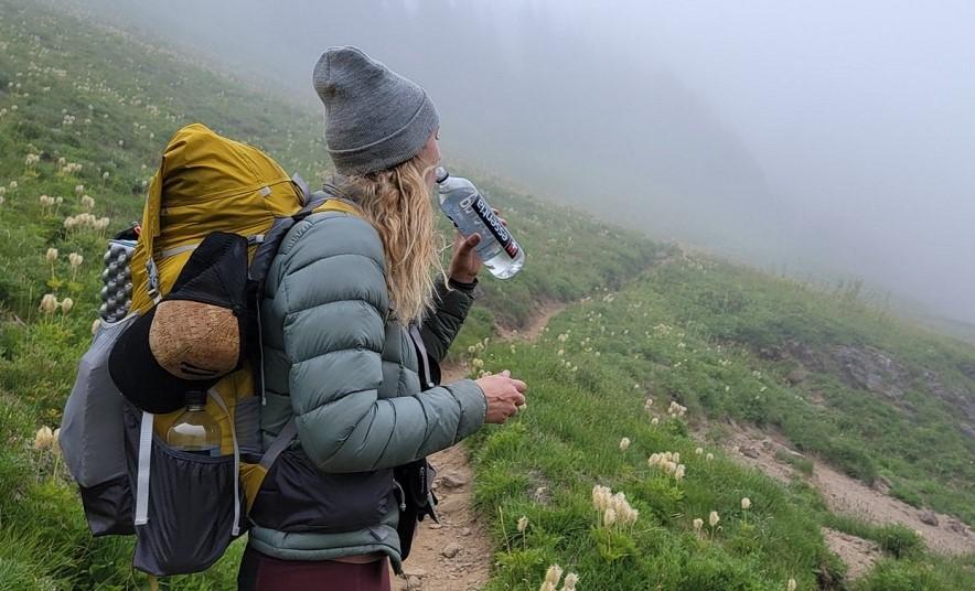 What to wear hiking in fall: best practices! jacket