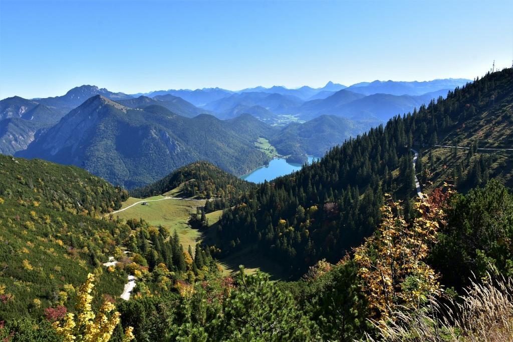 best fall hikes in washington