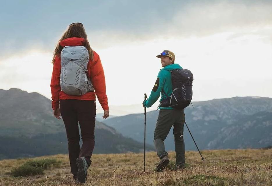Unleashing the power of adventure: Osprey Tempest 20 review backpack 8 1